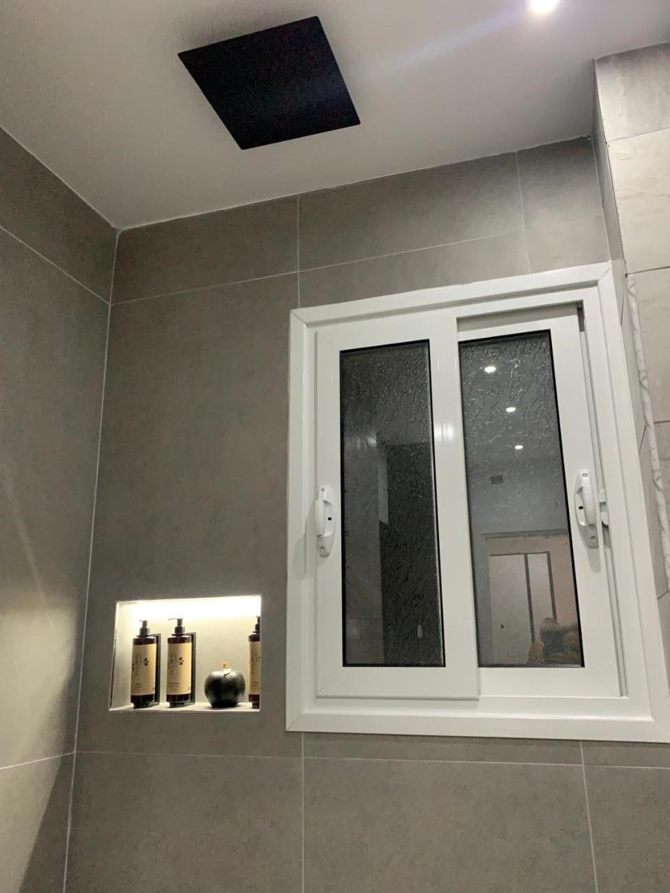 New Valona Apartment City Center Vlorë Esterno foto